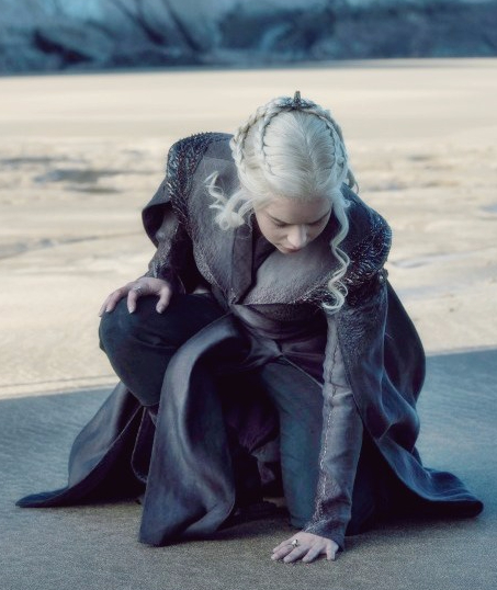 Daenerys Targaryen Ejderha Kayası Game of Thrones